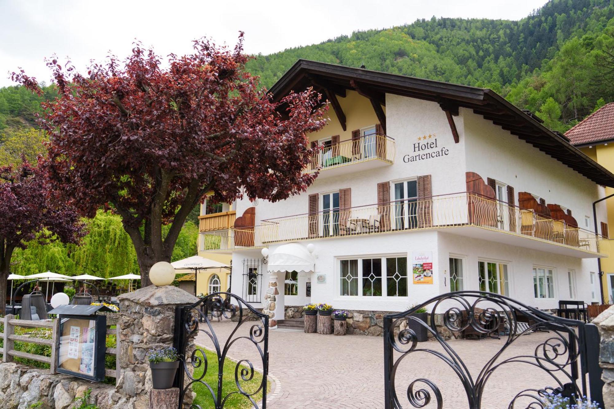 Landhotel Latscherhof Coldrano Esterno foto
